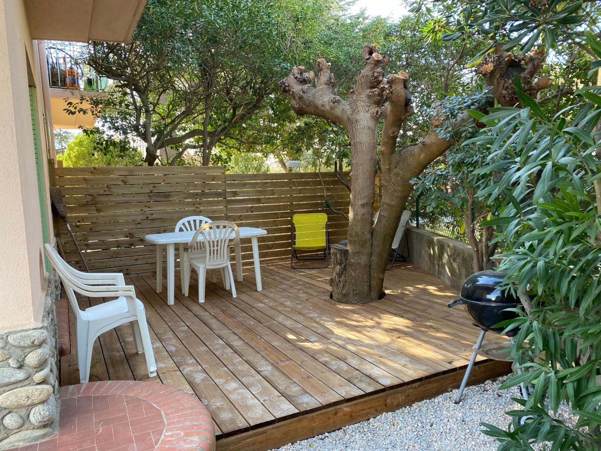Studio Avec Parking Et Exterieur A 2 Min De La Plage Argelès-sur-Mer Exteriör bild